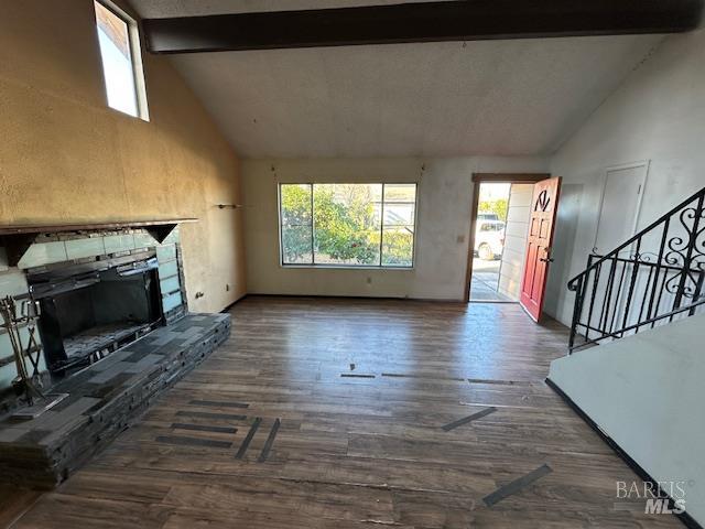 Detail Gallery Image 9 of 20 For 1820 Shelley Dr, Santa Rosa,  CA 95401 - 4 Beds | 2 Baths