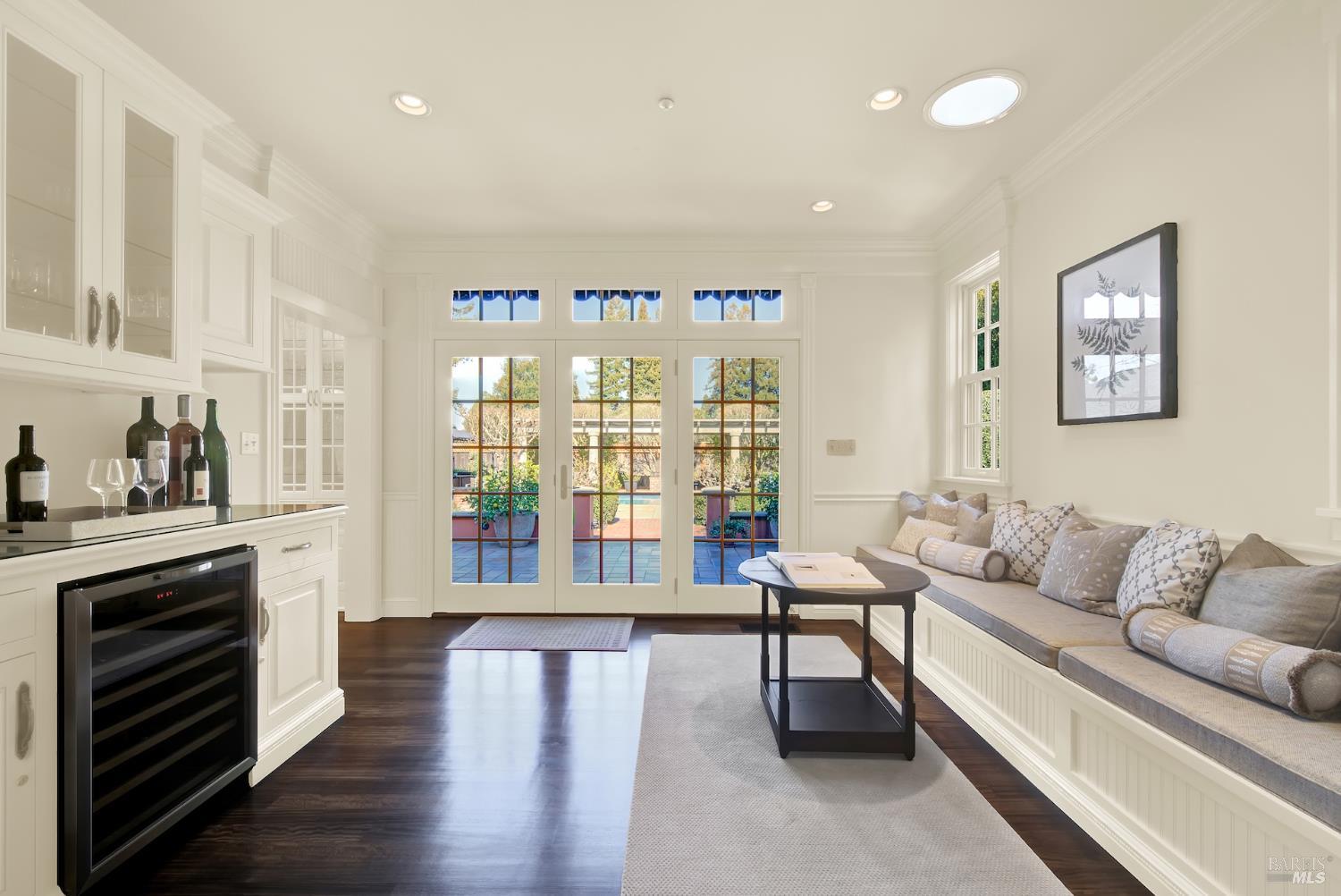 Detail Gallery Image 24 of 86 For 2 Remington Ct, Napa,  CA 94558 - 4 Beds | 3/1 Baths