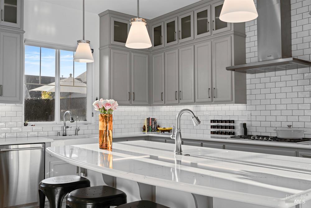 Detail Gallery Image 11 of 72 For 280 Pacific Heights Dr, Santa Rosa,  CA 95403 - 4 Beds | 3/1 Baths