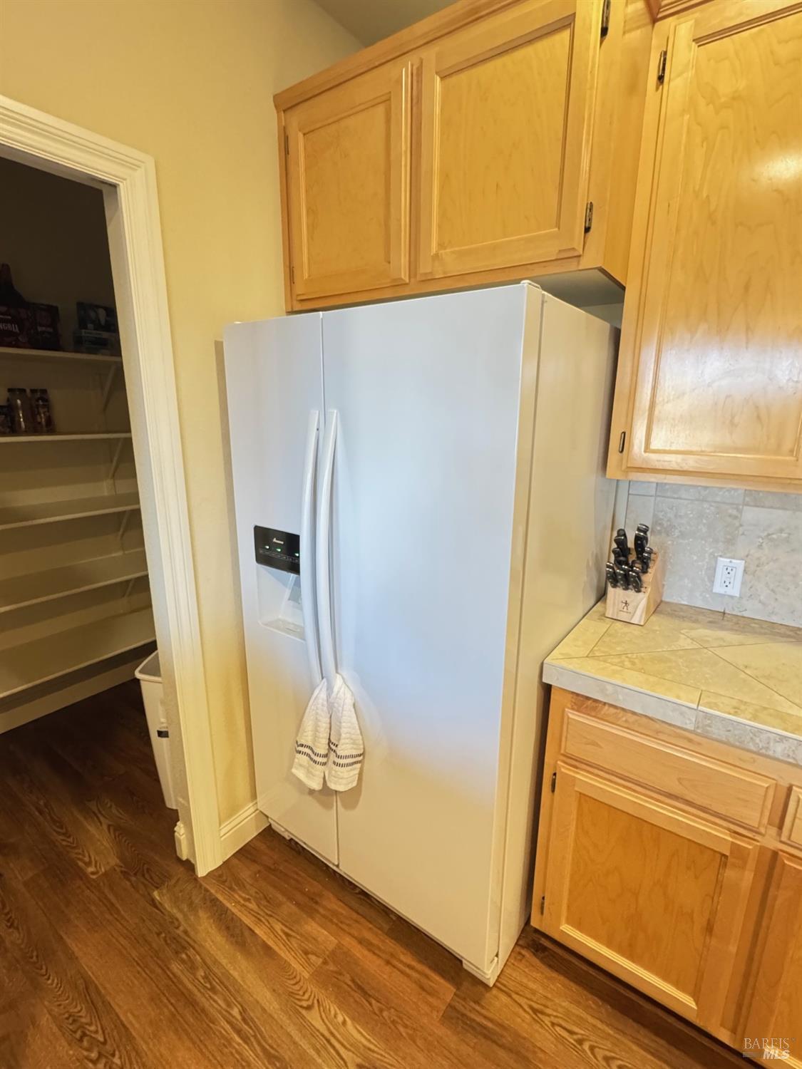 Detail Gallery Image 8 of 20 For 202 Johnson St, Windsor,  CA 95492 - 2 Beds | 2 Baths