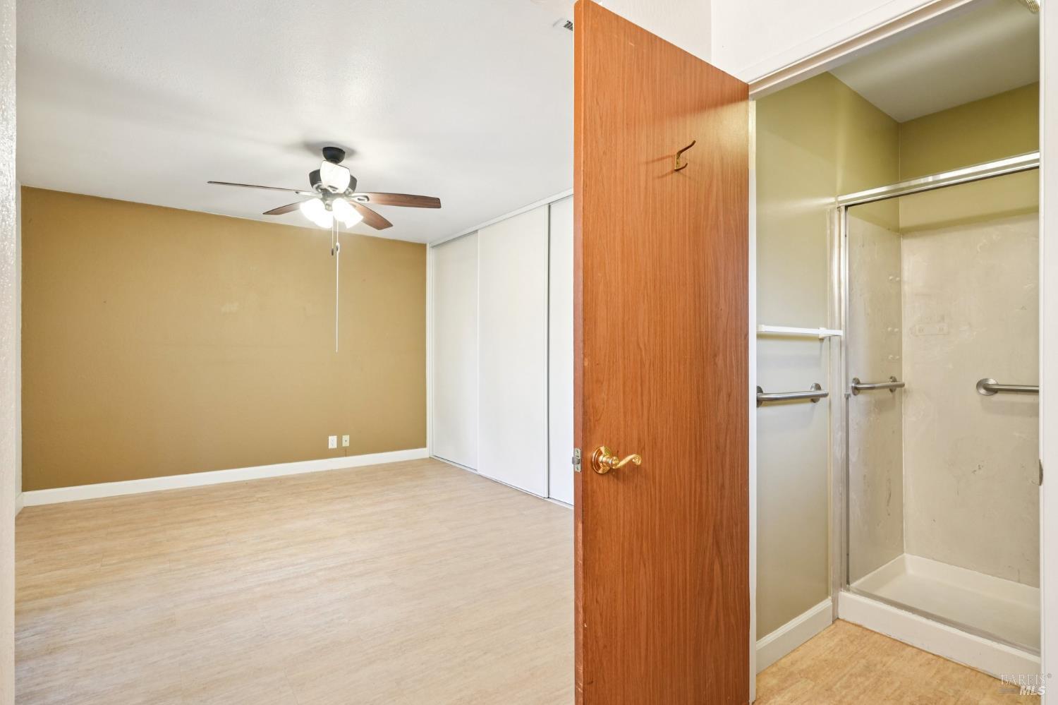 Detail Gallery Image 26 of 49 For 324 Woodside Cir, Vacaville,  CA 95688 - 3 Beds | 2 Baths