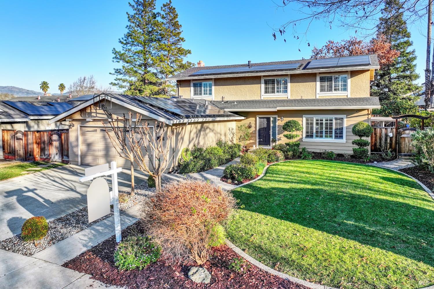 Detail Gallery Image 2 of 99 For 480 La Canada Ct, Morgan Hill,  CA 95037 - 5 Beds | 3/1 Baths