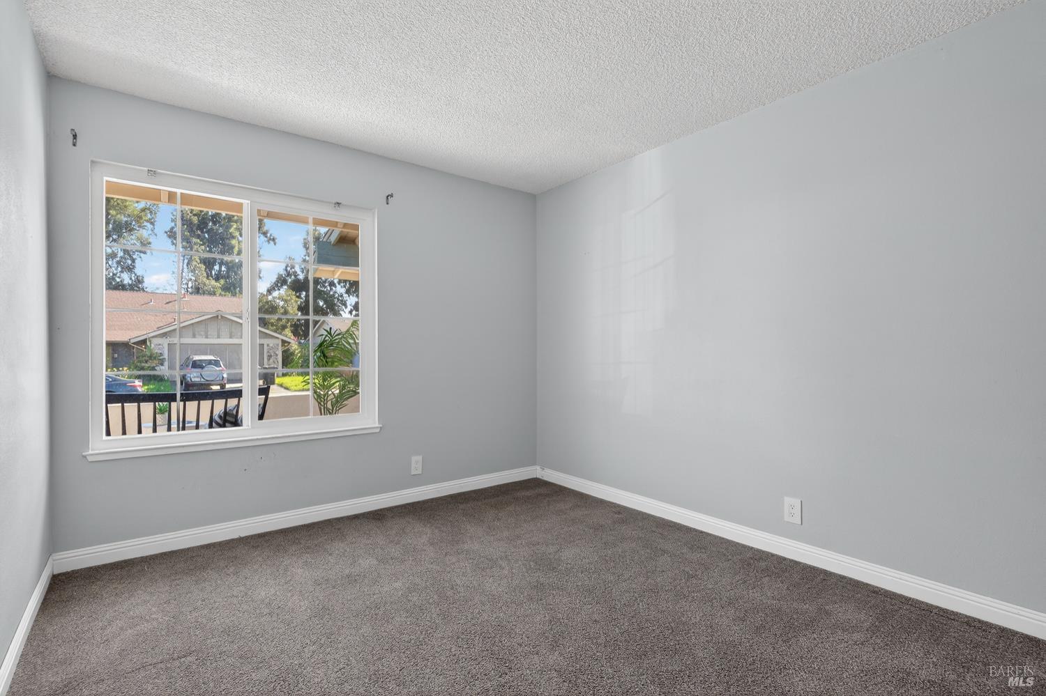 Detail Gallery Image 38 of 70 For 432 Chelsea Way, Fairfield,  CA 94533 - 4 Beds | 2 Baths