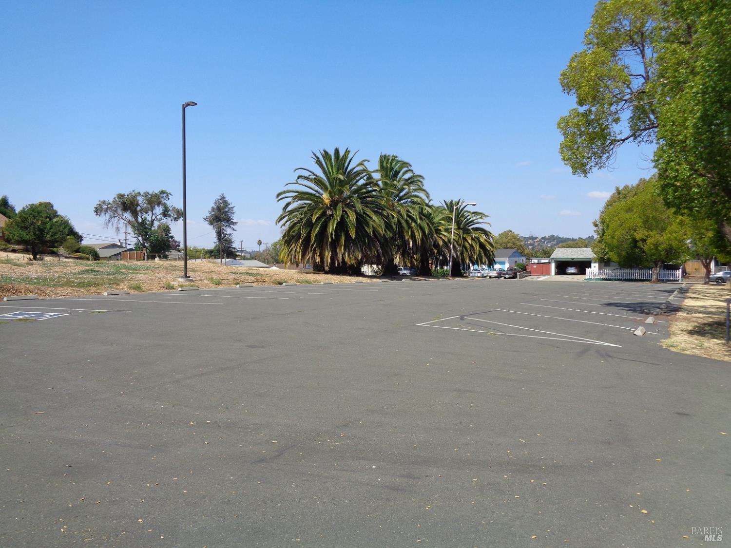 Detail Gallery Image 7 of 25 For 201 Doyle Dr, Vallejo,  CA 94591 - – Beds | – Baths