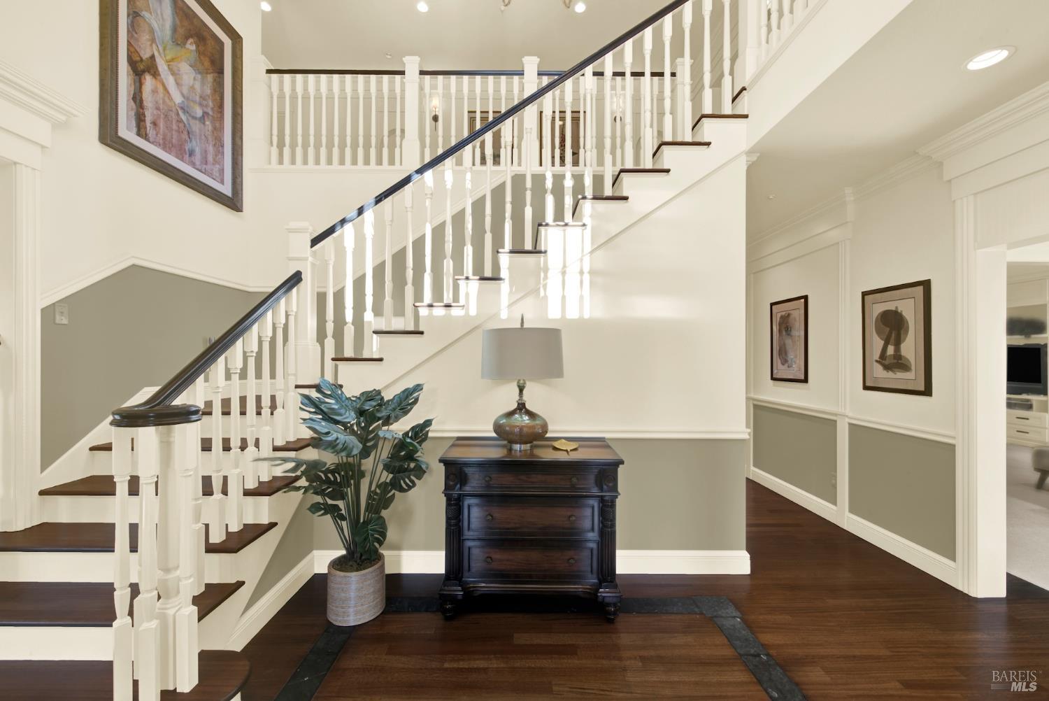 Detail Gallery Image 5 of 86 For 2 Remington Ct, Napa,  CA 94558 - 4 Beds | 3/1 Baths