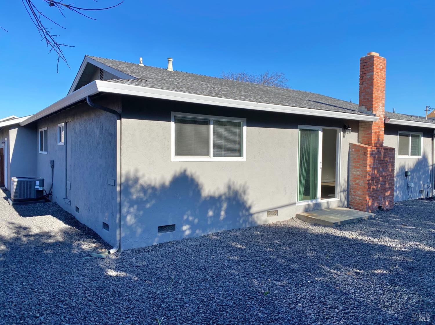 Detail Gallery Image 22 of 26 For 849 Finch Way, Fairfield,  CA 94533 - 3 Beds | 2 Baths