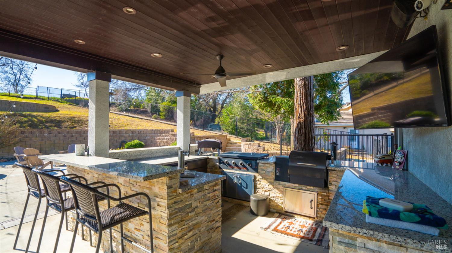 Detail Gallery Image 96 of 98 For 220 Hidden Valley Ln, Vacaville,  CA 95688 - 3 Beds | 2/1 Baths