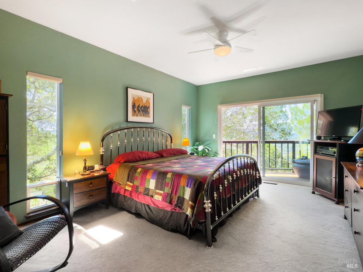 Detail Gallery Image 33 of 41 For 119 Oakmont Ave, San Rafael,  CA 94901 - 4 Beds | 3/1 Baths