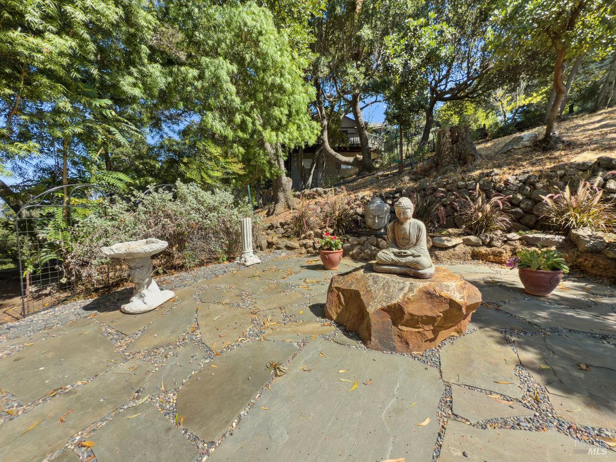 Detail Gallery Image 3 of 41 For 119 Oakmont Ave, San Rafael,  CA 94901 - 4 Beds | 3/1 Baths