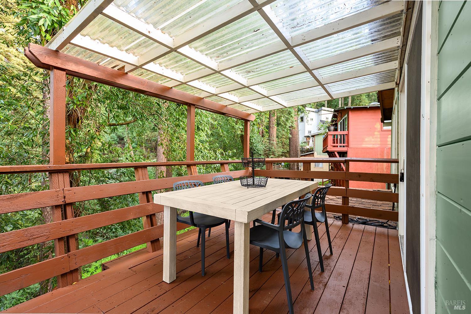 Detail Gallery Image 22 of 39 For 11071 Ogburn Ln, Forestville,  CA 95436 - 2 Beds | 2 Baths