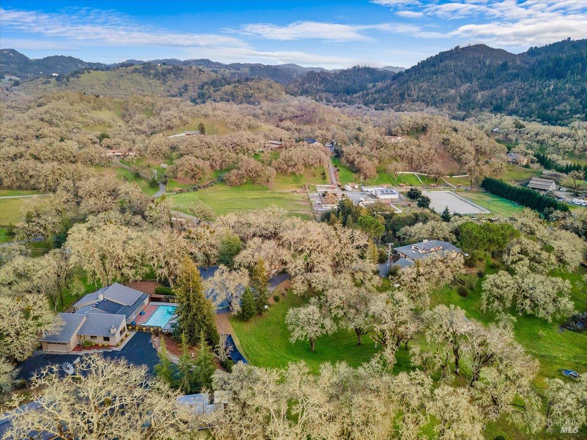 Detail Gallery Image 35 of 37 For 10045 Loch Haven Dr, Santa Rosa,  CA 95404 - 3 Beds | 2 Baths