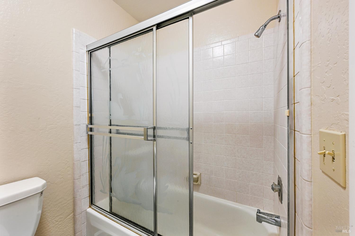 Detail Gallery Image 34 of 36 For 1220 North St, Santa Rosa,  CA 95404 - 2 Beds | 2 Baths