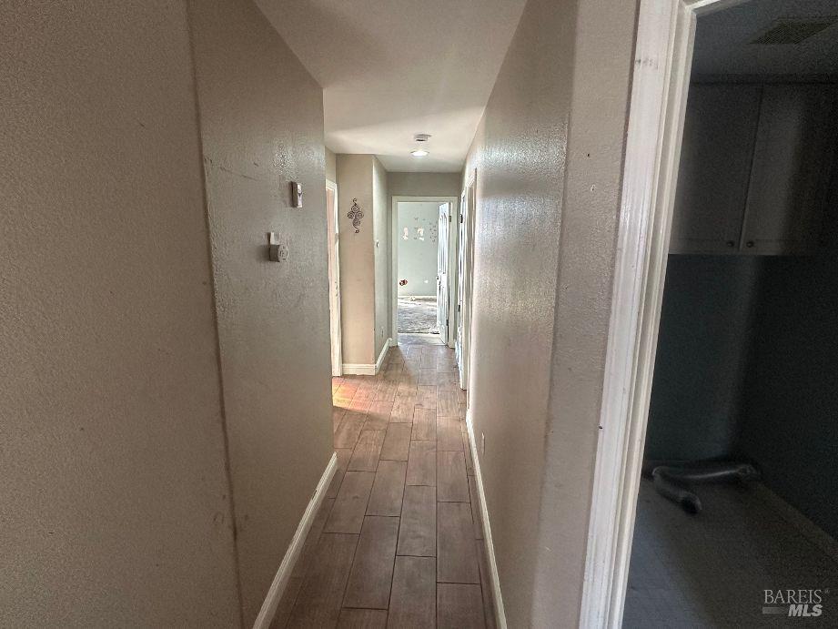 Detail Gallery Image 9 of 21 For 2163 Garnet Cir, Vallejo,  CA 94591 - 4 Beds | 2 Baths