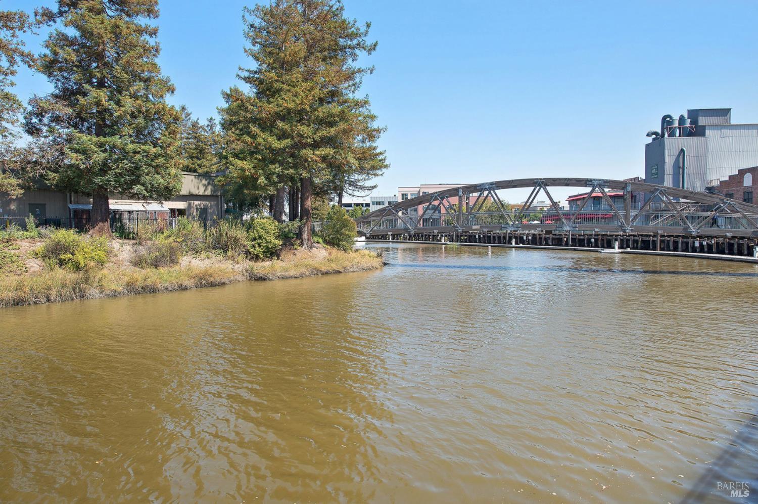 Detail Gallery Image 72 of 78 For 1805 Alvarado St, Petaluma,  CA 94952 - 4 Beds | 3 Baths