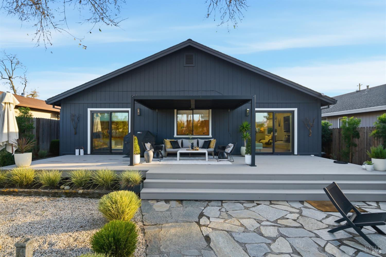 Detail Gallery Image 25 of 49 For 827 Verano Ave, Sonoma,  CA 95476 - 3 Beds | 2 Baths