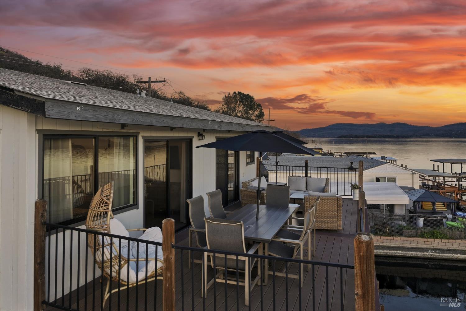 Detail Gallery Image 48 of 55 For 10727 E Highway 20 Unkn, Clearlake Oaks,  CA 95423 - 3 Beds | 3 Baths