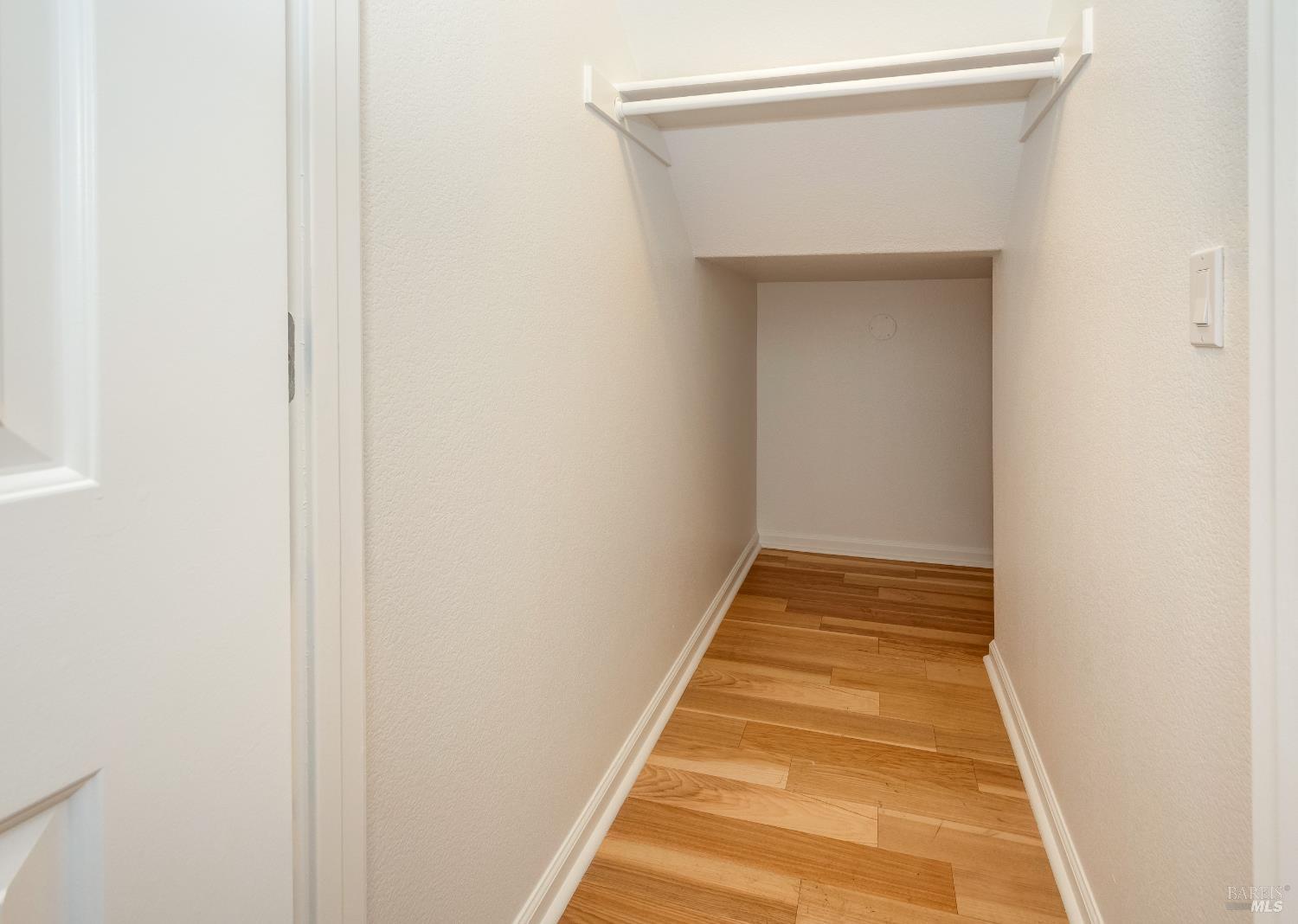 Detail Gallery Image 13 of 35 For 1652 Glenmore Dr, Fairfield,  CA 94533 - 3 Beds | 2/1 Baths