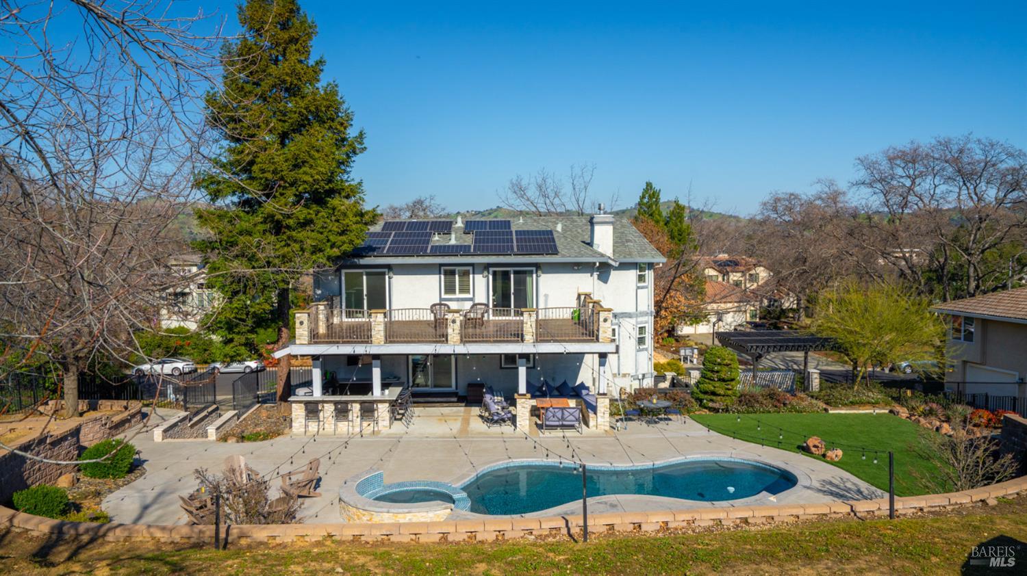 Detail Gallery Image 68 of 98 For 220 Hidden Valley Ln, Vacaville,  CA 95688 - 3 Beds | 2/1 Baths