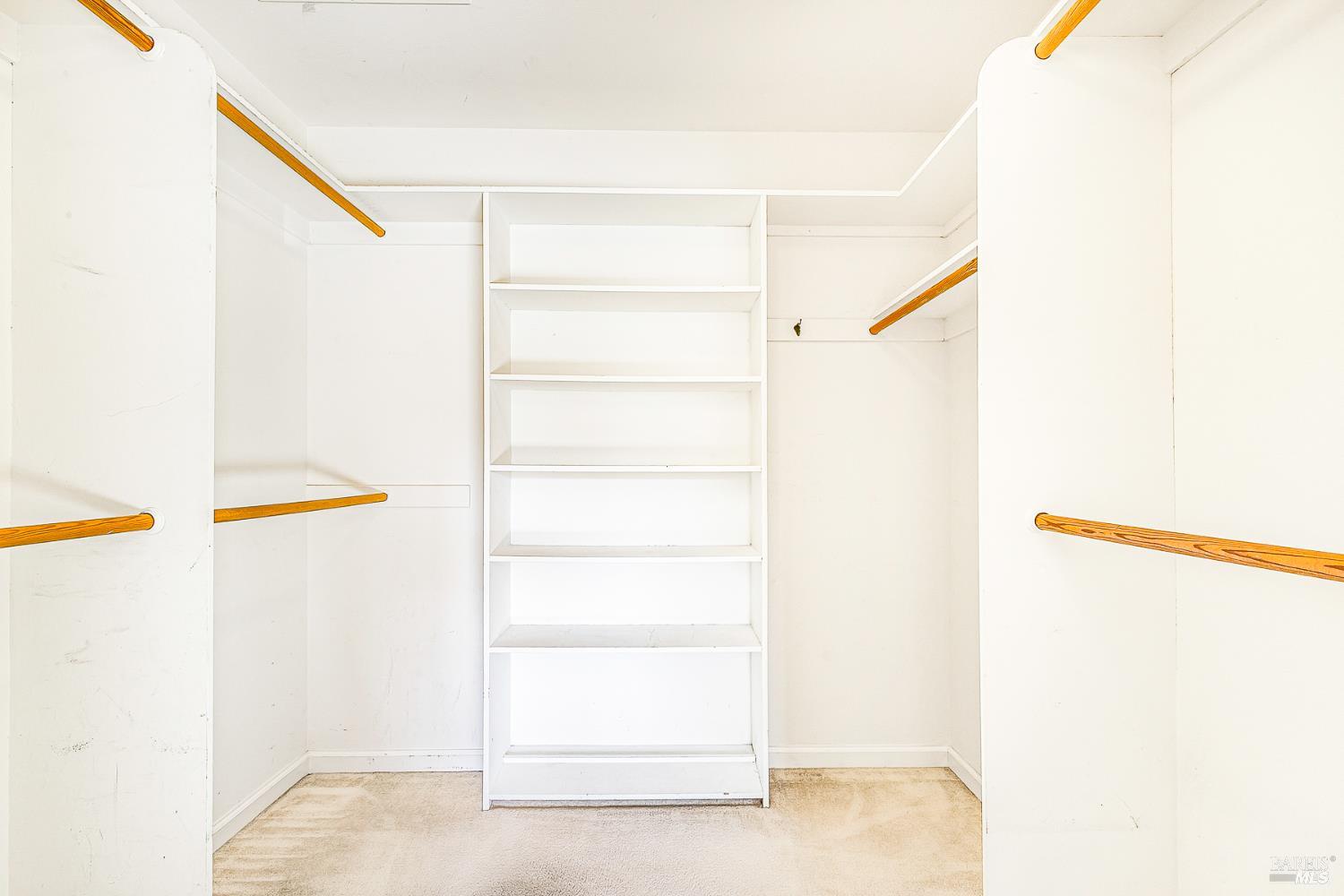 Detail Gallery Image 10 of 41 For 8902 Oak Trail Dr, Santa Rosa,  CA 95409 - 3 Beds | 2 Baths