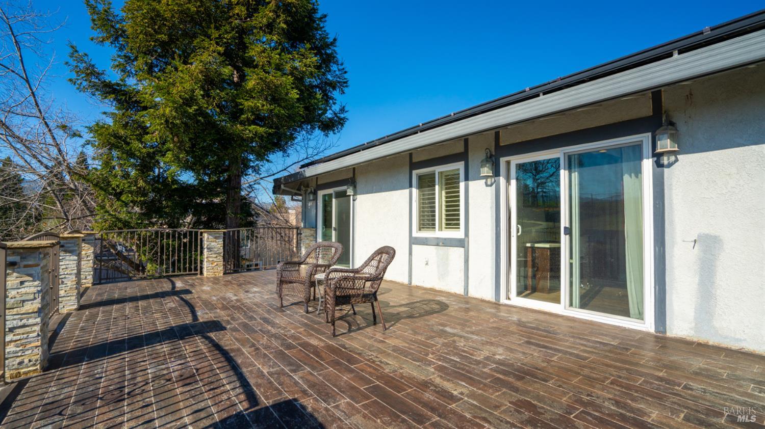 Detail Gallery Image 43 of 98 For 220 Hidden Valley Ln, Vacaville,  CA 95688 - 3 Beds | 2/1 Baths