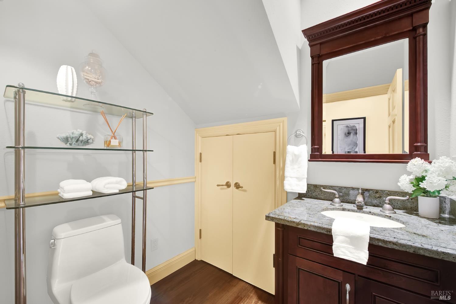 Detail Gallery Image 26 of 86 For 2 Remington Ct, Napa,  CA 94558 - 4 Beds | 3/1 Baths