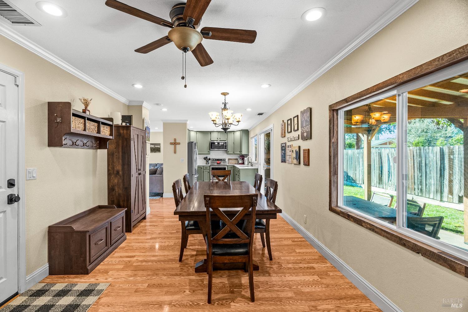 Detail Gallery Image 12 of 27 For 4410 Meadowlark Dr, Napa,  CA 94558 - 3 Beds | 2 Baths