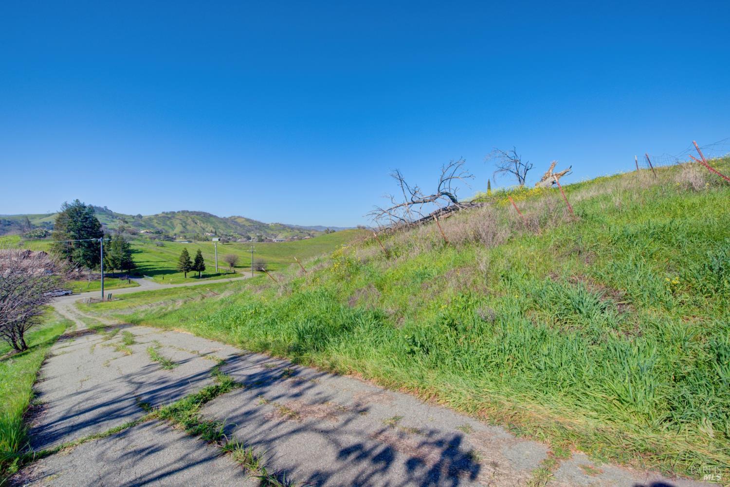 Detail Gallery Image 53 of 83 For 7668 English Hills Rd, Vacaville,  CA 95688 - – Beds | – Baths