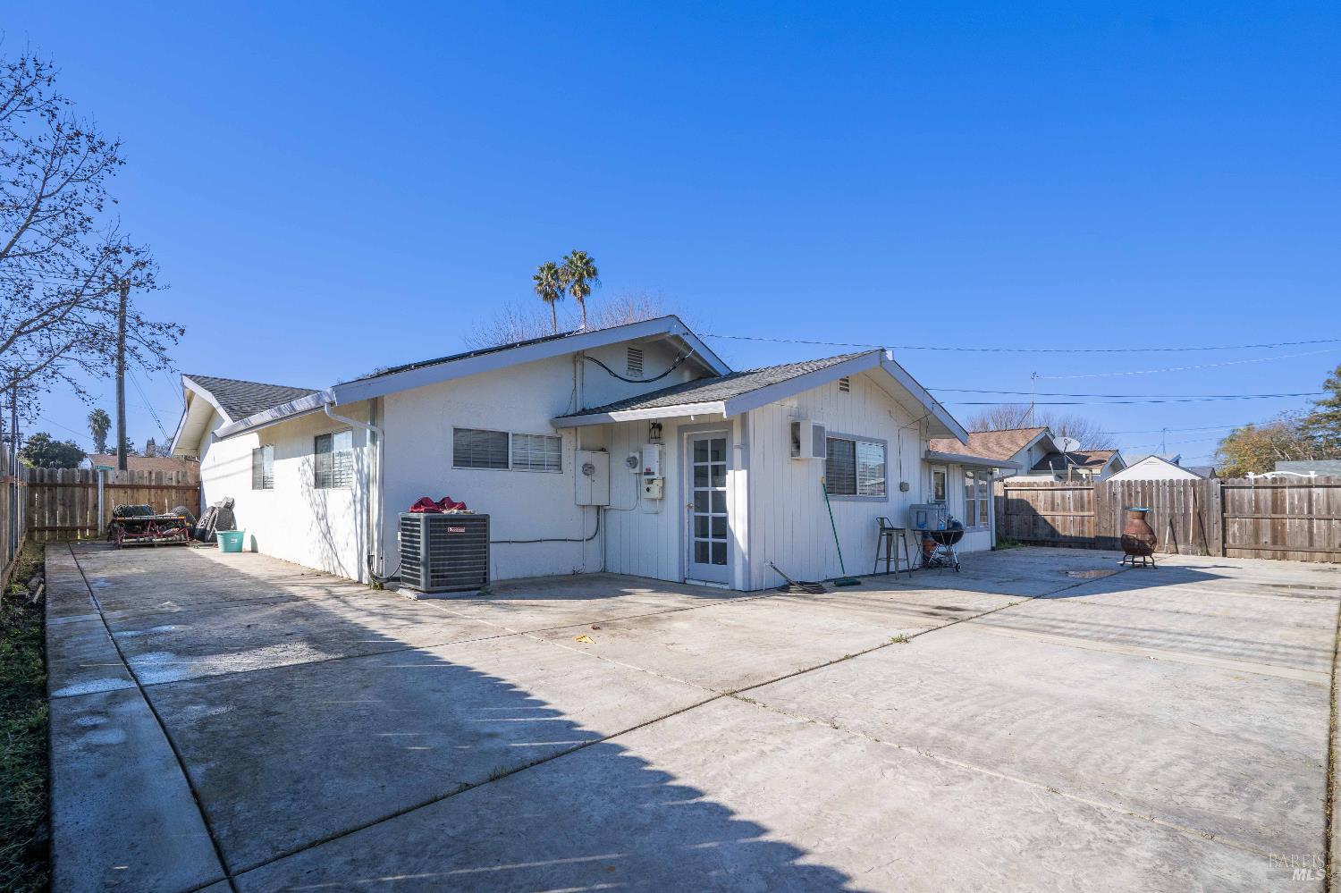 Detail Gallery Image 26 of 26 For 800 N Washington St, Dixon,  CA 95620 - 3 Beds | 2 Baths