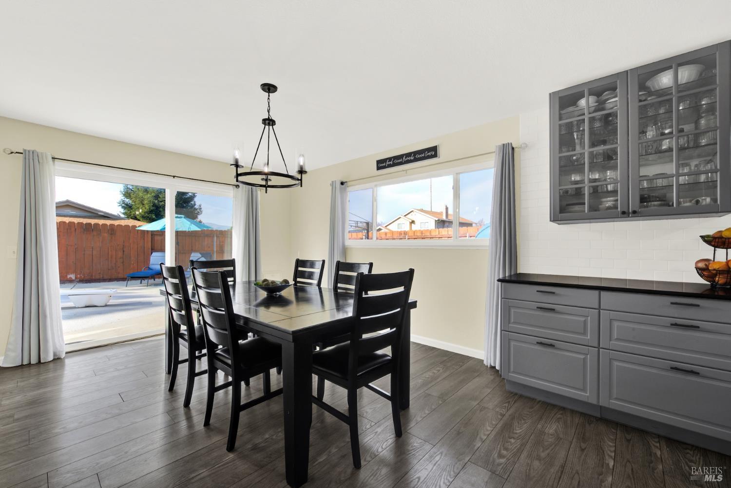 Detail Gallery Image 37 of 83 For 655 Marshall Ct, Vacaville,  CA 95687 - 3 Beds | 2 Baths