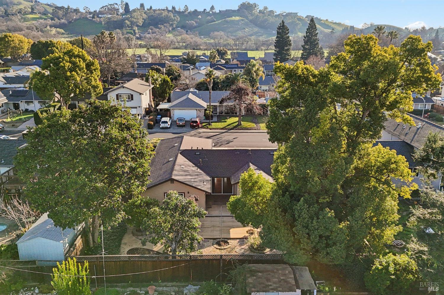 Detail Gallery Image 46 of 49 For 324 Woodside Cir, Vacaville,  CA 95688 - 3 Beds | 2 Baths