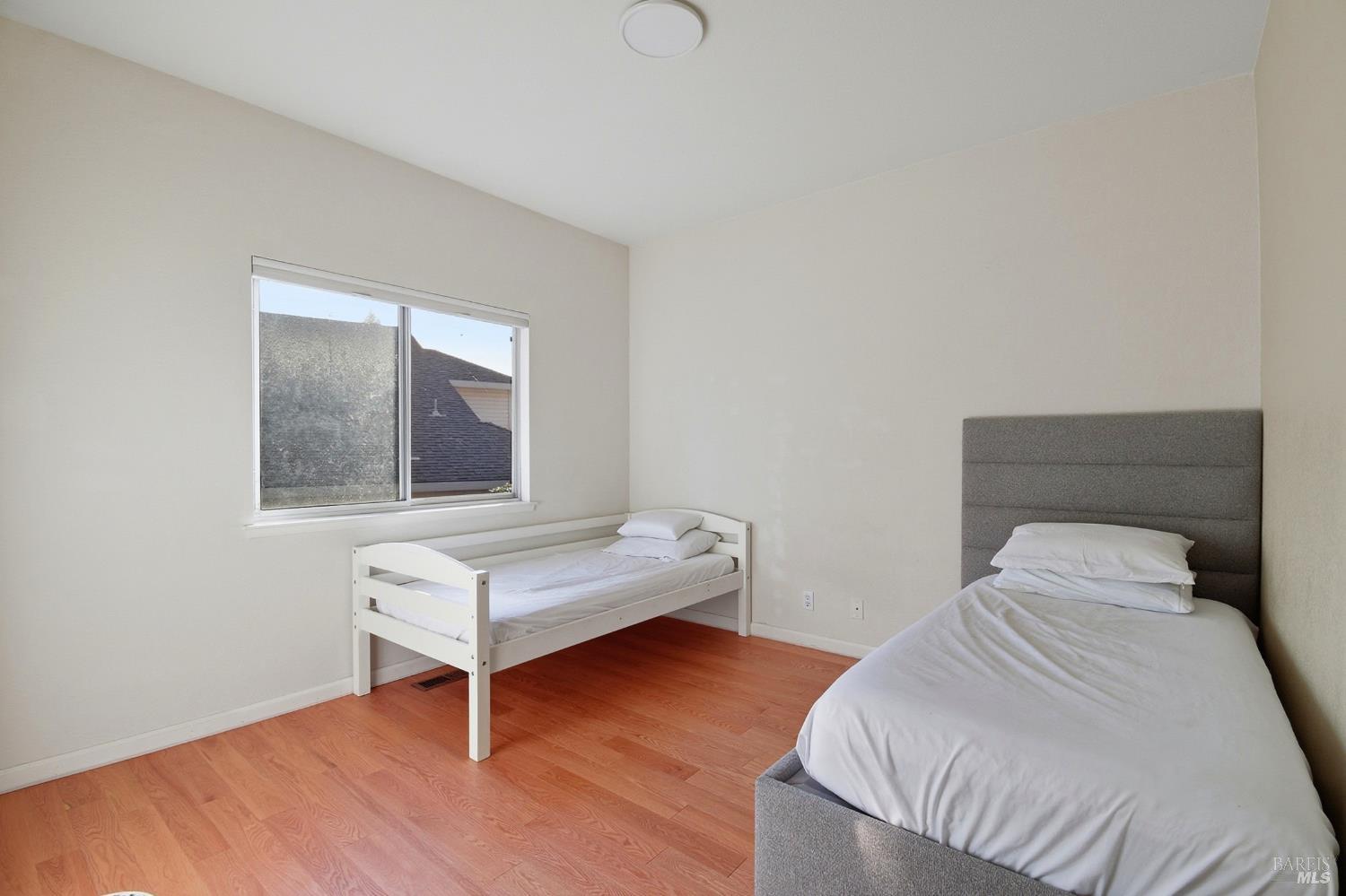 Detail Gallery Image 22 of 39 For 5828 Owl Hill Ave, Santa Rosa,  CA 95409 - 4 Beds | 3/1 Baths