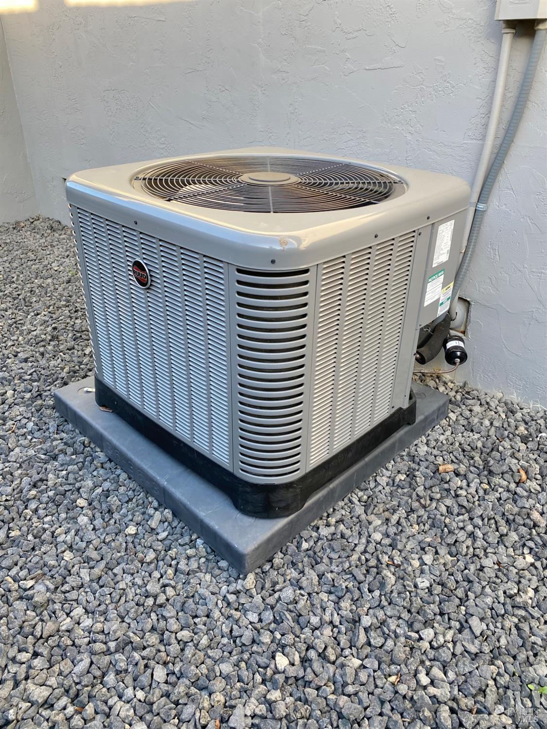 Detail Gallery Image 21 of 26 For 849 Finch Way, Fairfield,  CA 94533 - 3 Beds | 2 Baths