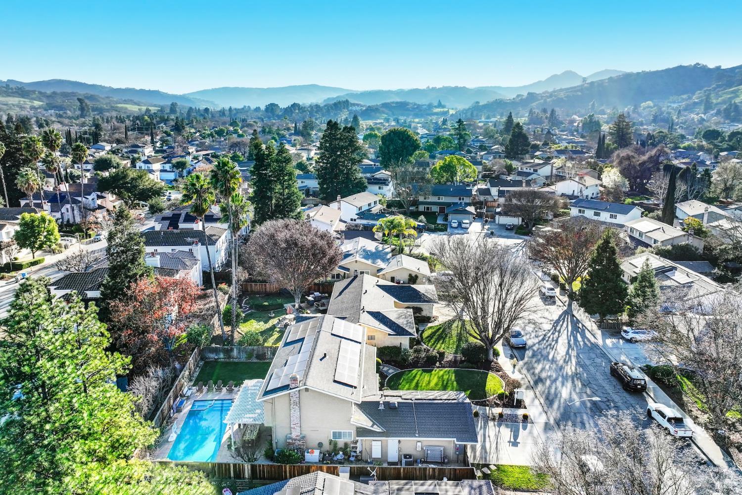 Detail Gallery Image 71 of 99 For 480 La Canada Ct, Morgan Hill,  CA 95037 - 5 Beds | 3/1 Baths