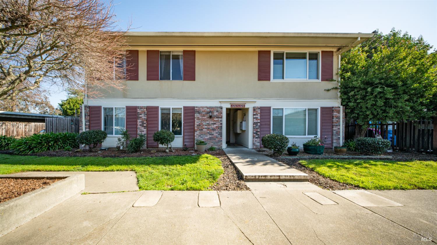 Front Image Thumbnail for BA326009712