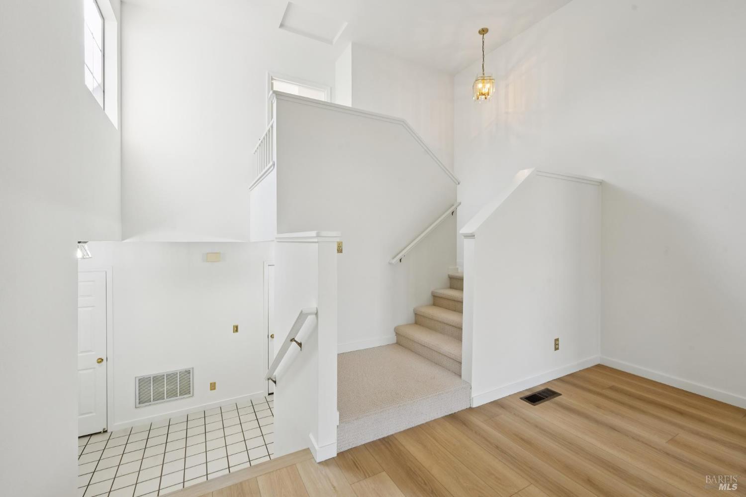 Detail Gallery Image 17 of 34 For 1116 Princeton Dr, Sonoma,  CA 95476 - 3 Beds | 3/1 Baths