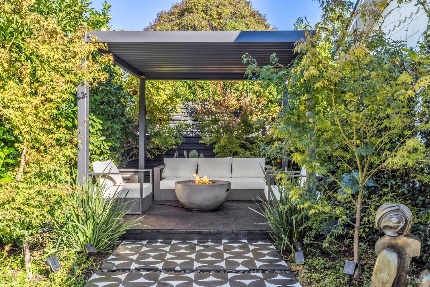 Detail Gallery Image 31 of 40 For 775 Boyes Blvd, Sonoma,  CA 95476 - 3 Beds | 2 Baths