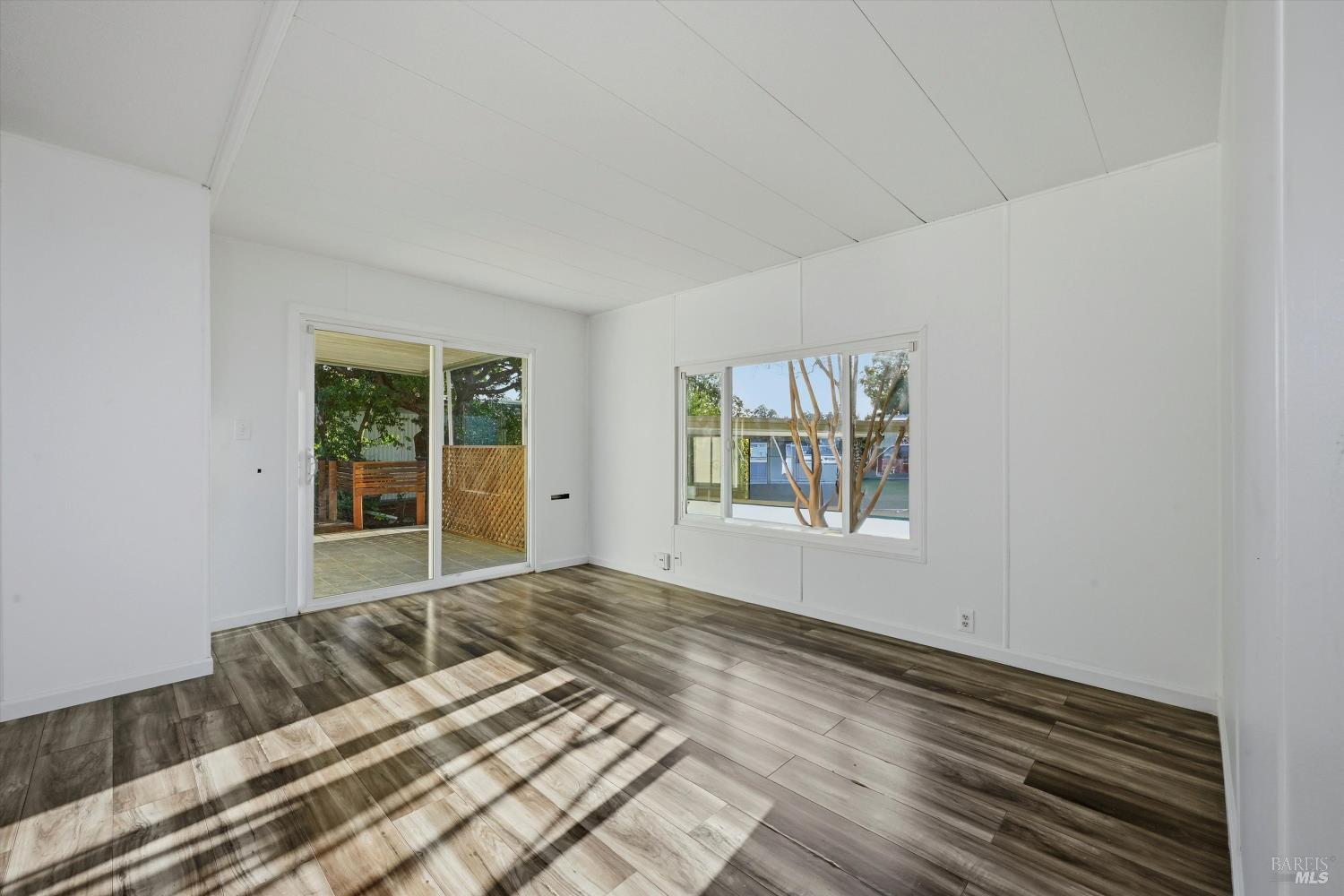 Detail Gallery Image 3 of 21 For 105 Paseo Palencia Unkn, Sonoma,  CA 95476 - 2 Beds | 1 Baths