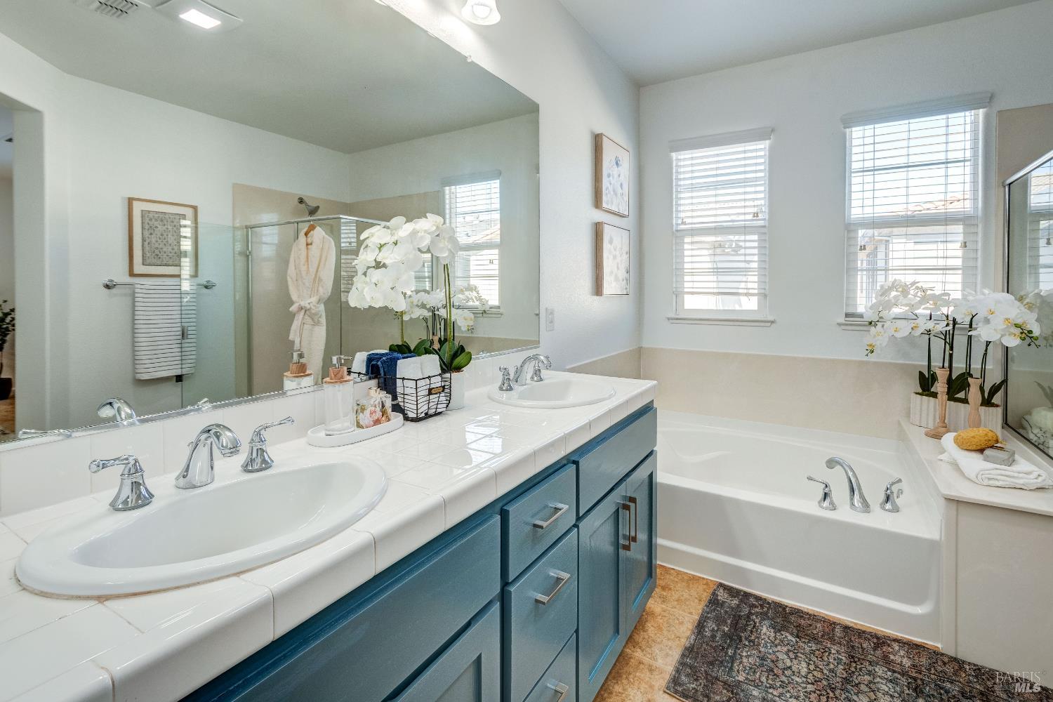 Detail Gallery Image 18 of 35 For 1652 Glenmore Dr, Fairfield,  CA 94533 - 3 Beds | 2/1 Baths