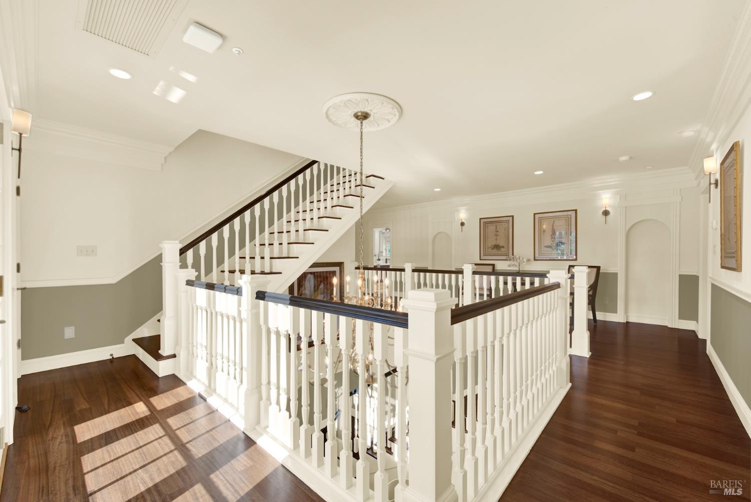 Detail Gallery Image 39 of 86 For 2 Remington Ct, Napa,  CA 94558 - 4 Beds | 3/1 Baths