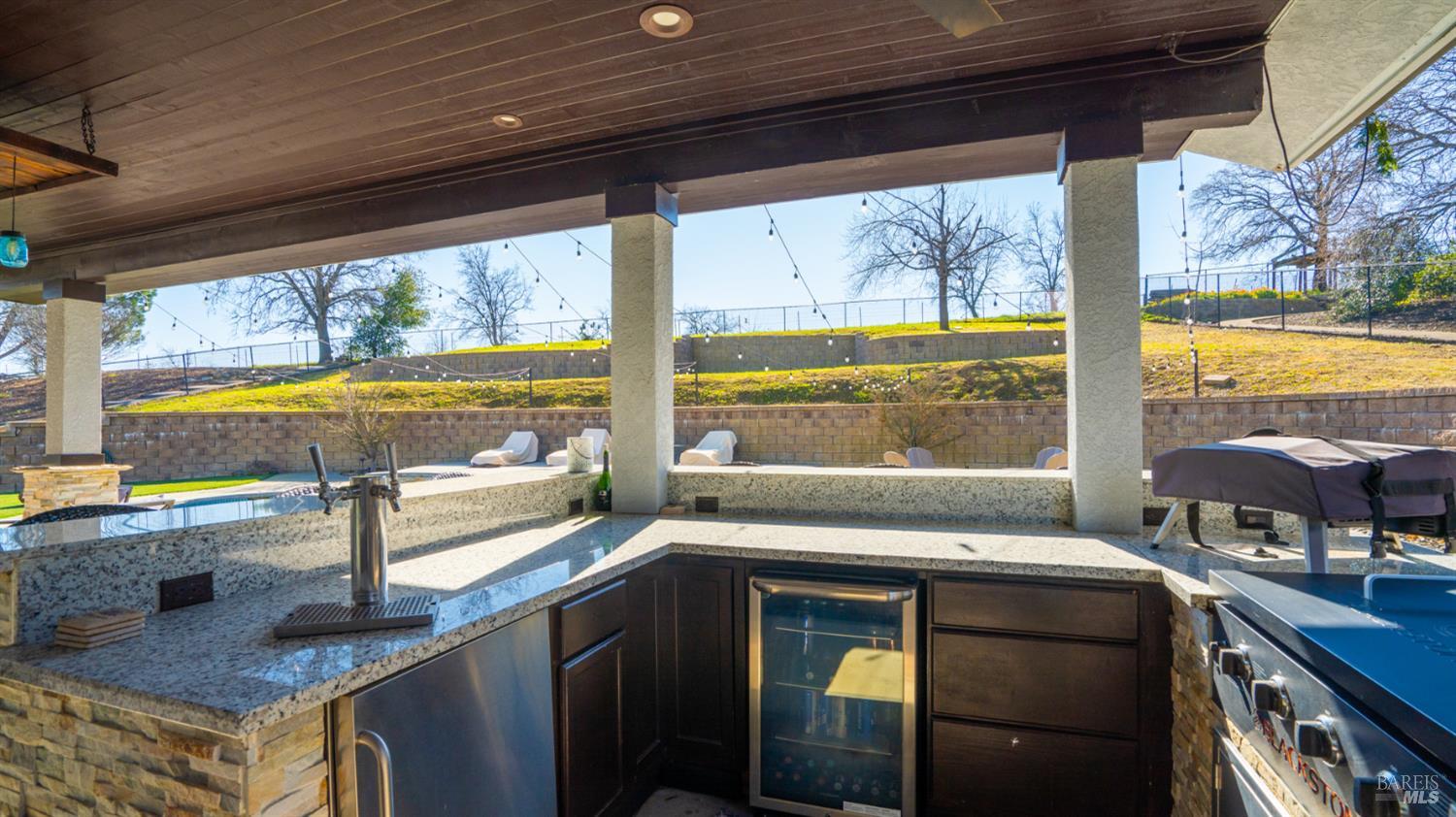 Detail Gallery Image 95 of 98 For 220 Hidden Valley Ln, Vacaville,  CA 95688 - 3 Beds | 2/1 Baths