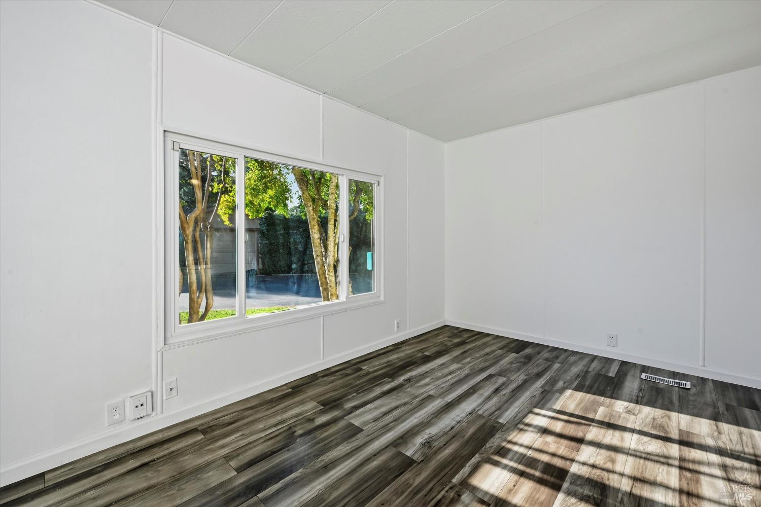 Detail Gallery Image 6 of 21 For 105 Paseo Palencia Unkn, Sonoma,  CA 95476 - 2 Beds | 1 Baths
