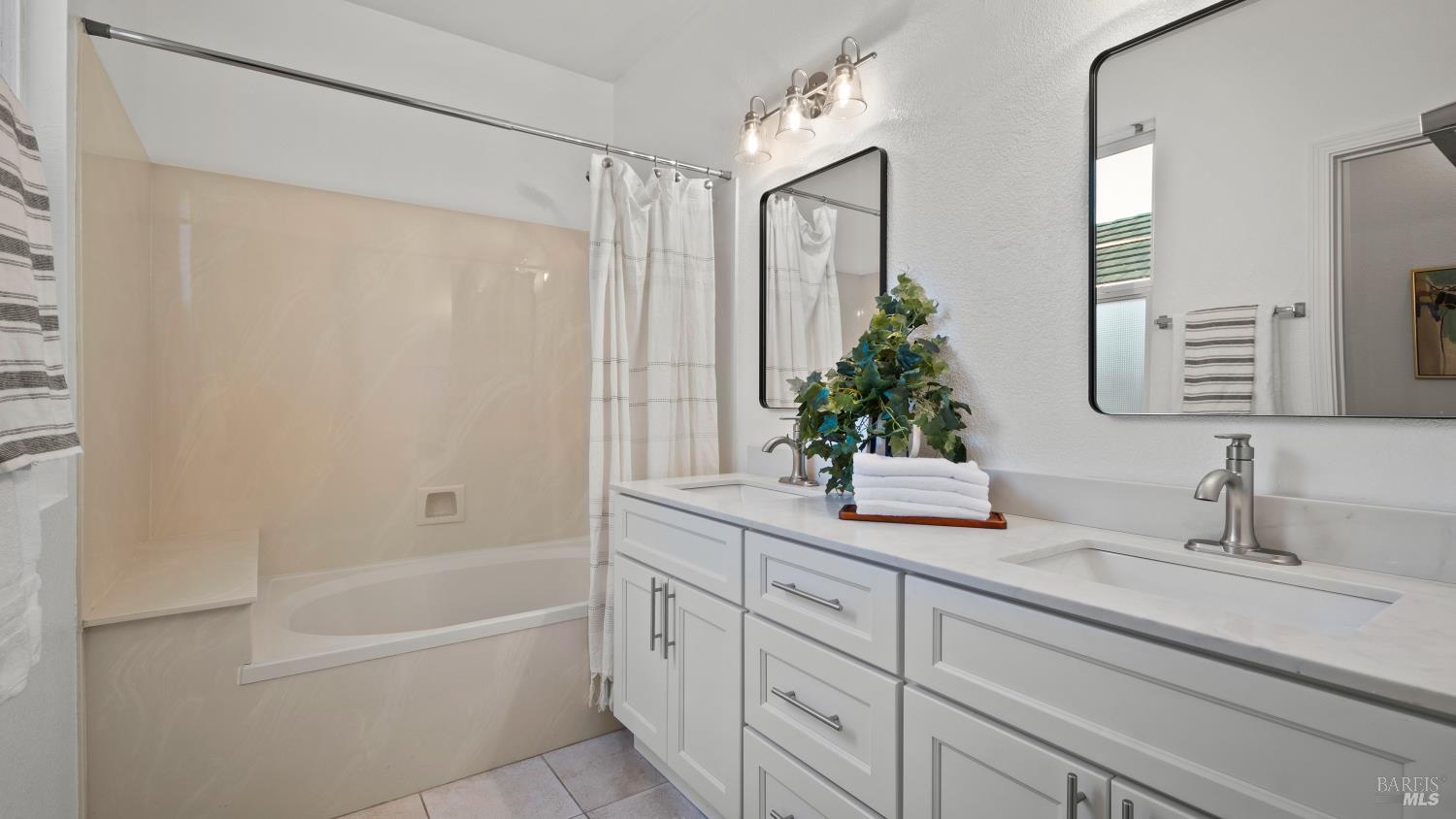 Detail Gallery Image 22 of 35 For 5257 Venus Dr, Fairfield,  CA 94534 - 3 Beds | 2 Baths