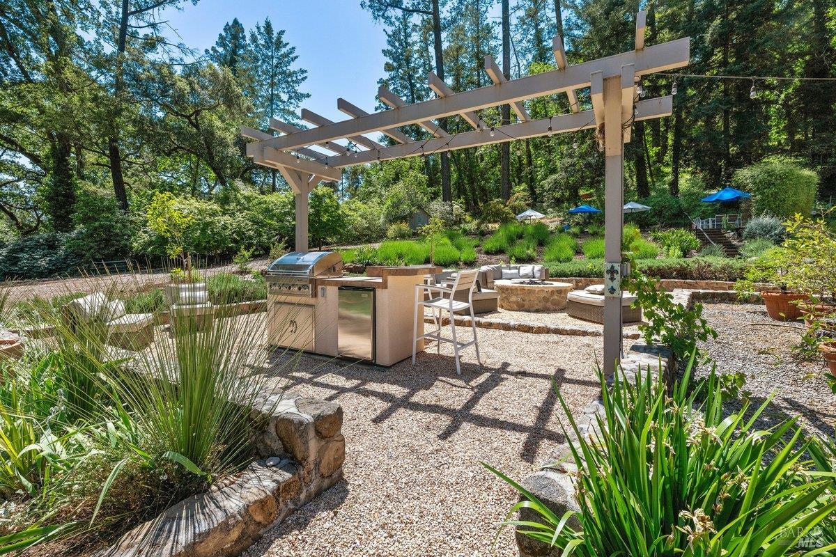 Detail Gallery Image 38 of 47 For 3227 State Highway 128 Hwy, Calistoga,  CA 94515 - 2 Beds | 2 Baths