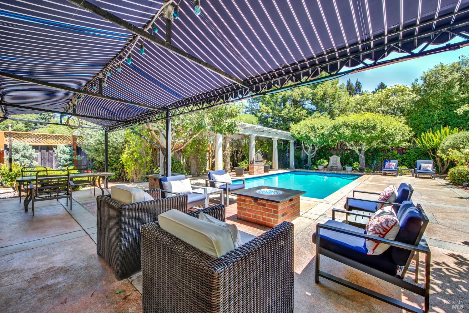 Detail Gallery Image 75 of 86 For 2 Remington Ct, Napa,  CA 94558 - 4 Beds | 3/1 Baths