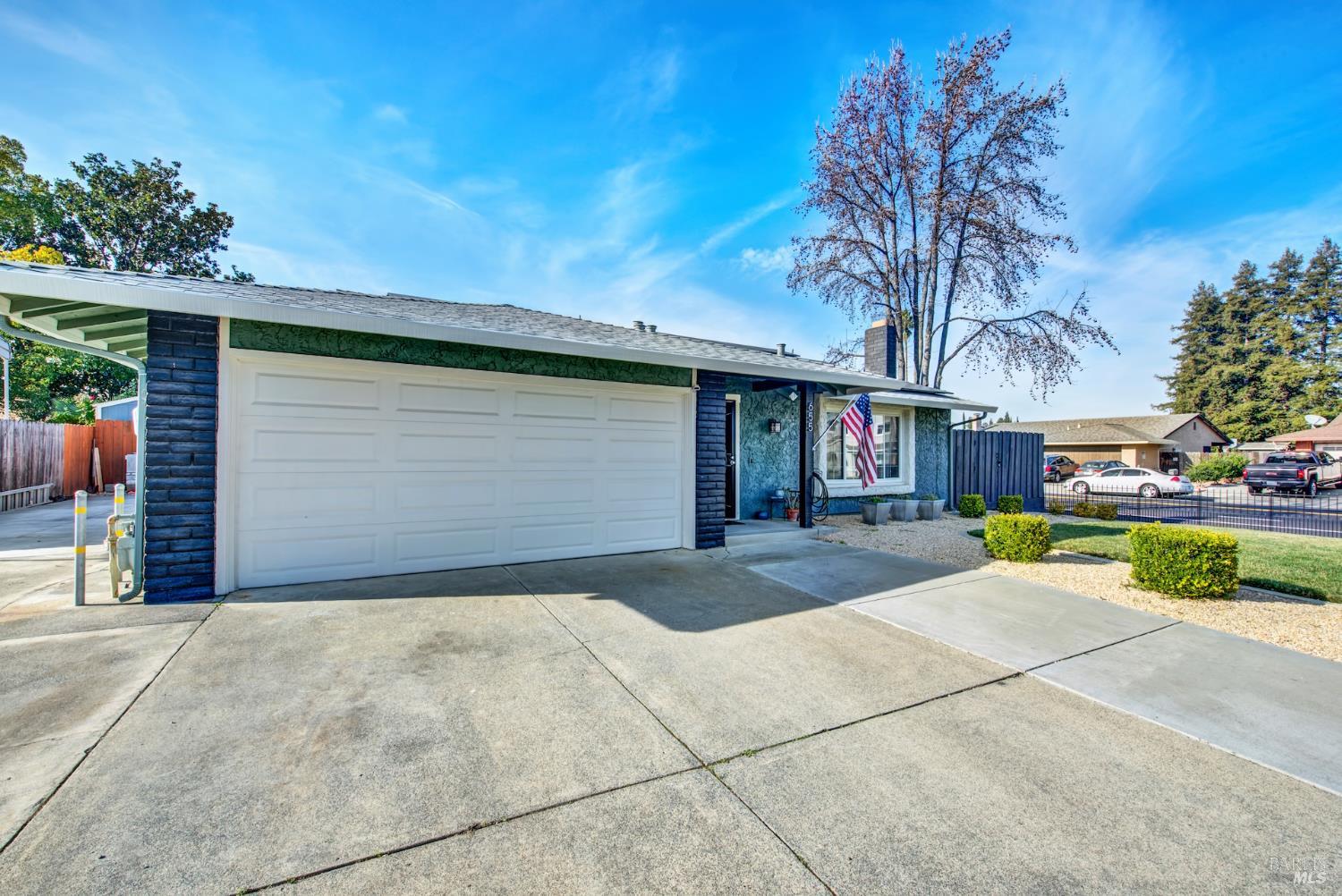 Detail Gallery Image 11 of 83 For 655 Marshall Ct, Vacaville,  CA 95687 - 3 Beds | 2 Baths