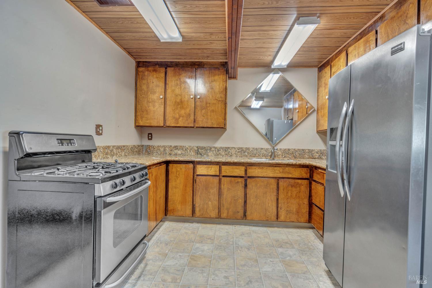 Detail Gallery Image 9 of 36 For 428 W F St, Dixon,  CA 95620 - 3 Beds | 1 Baths