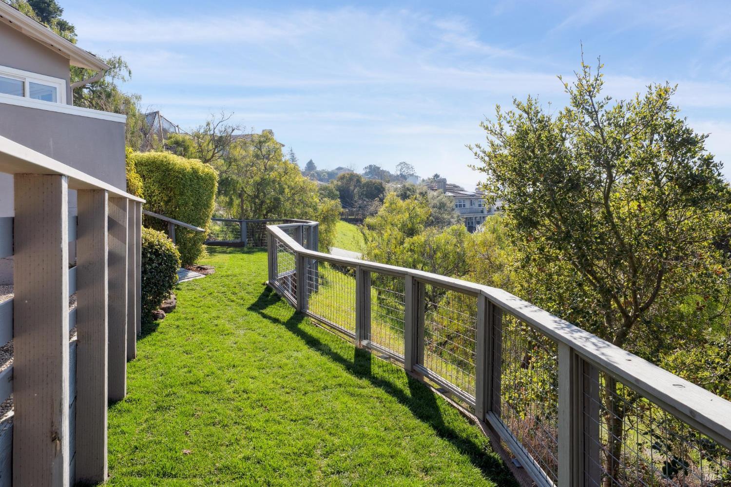 Detail Gallery Image 48 of 51 For 13 Upper Cecilia Way, Tiburon,  CA 94920 - 4 Beds | 3/1 Baths