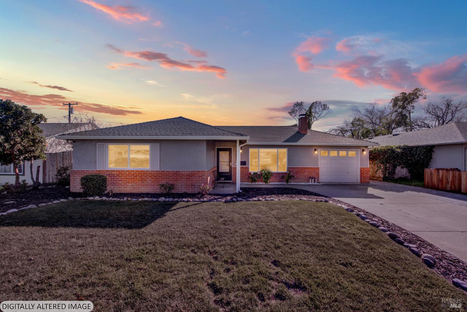 Detail Gallery Image 2 of 56 For 1837 Vermont St, Fairfield,  CA 94533 - 3 Beds | 1 Baths