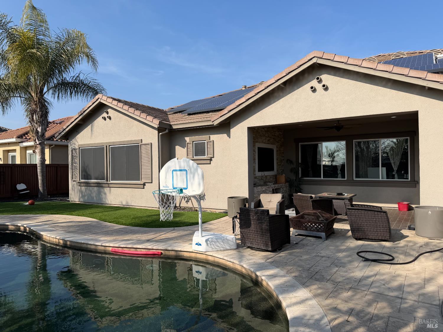 Detail Gallery Image 7 of 11 For 432 Clarksburg Pl, Brentwood,  CA 94513 - 5 Beds | 3 Baths