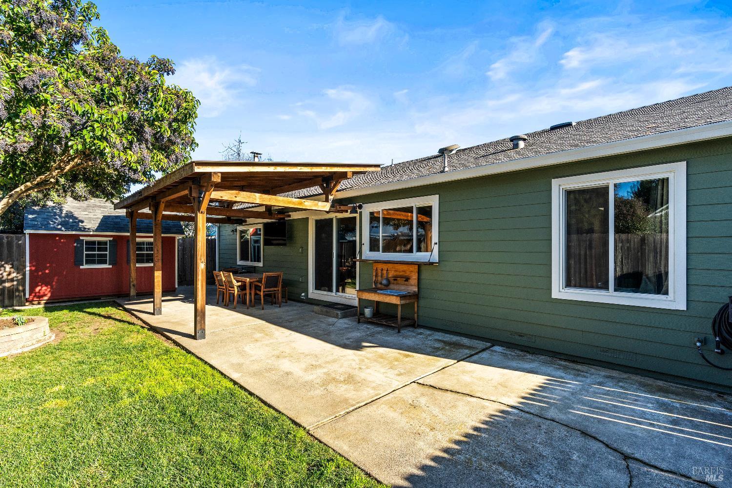 Detail Gallery Image 18 of 27 For 4410 Meadowlark Dr, Napa,  CA 94558 - 3 Beds | 2 Baths